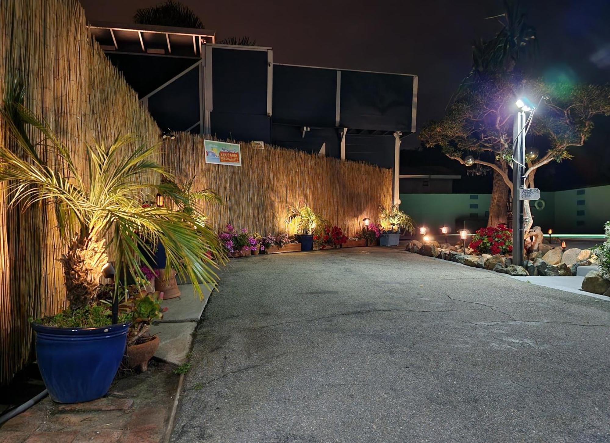 * - The Leucadia Beach Grotto - * An Encinitas Gem Exterior foto